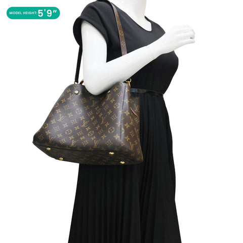 LOUIS VUITTON Montaigne MM Monogram Canvas Shoulder Bag Brown