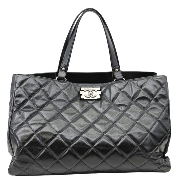 CHANEL Portobello Quilted Calfskin Leather Chain Tote Bag Black