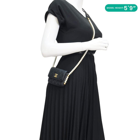 CHANEL Flap Pearls Strap Quilted Calfskin Leather Card Holder Black