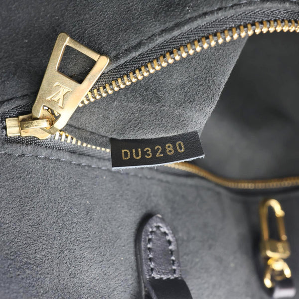 LOUIS VUITTON Onthego GM Crafty Monogram Empreinte Leather Shoulder Bag Cream