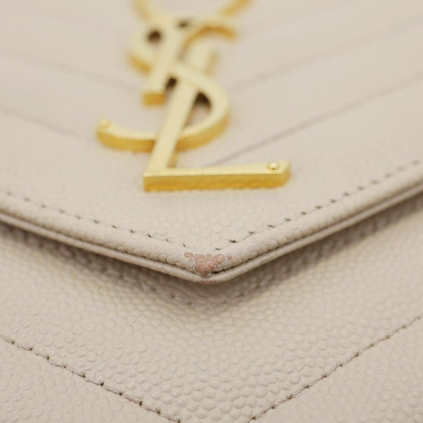 YVES SAINT LAURENT Envelope Grain De Poudre Chevron Leather Wallet On Chain Beige