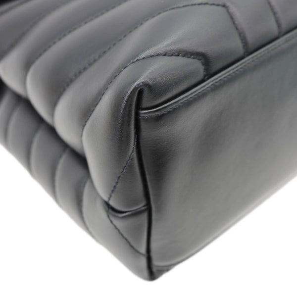 YVES SAINT LAURENT Loulou Large Matelasse Leather Chain Shoulder Bag Black