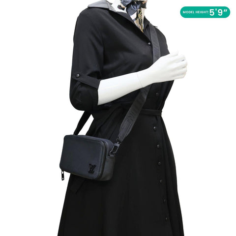 LOUIS VUITTON Alpha Wearable LV Aerogram Leather Shoulder Bag Black