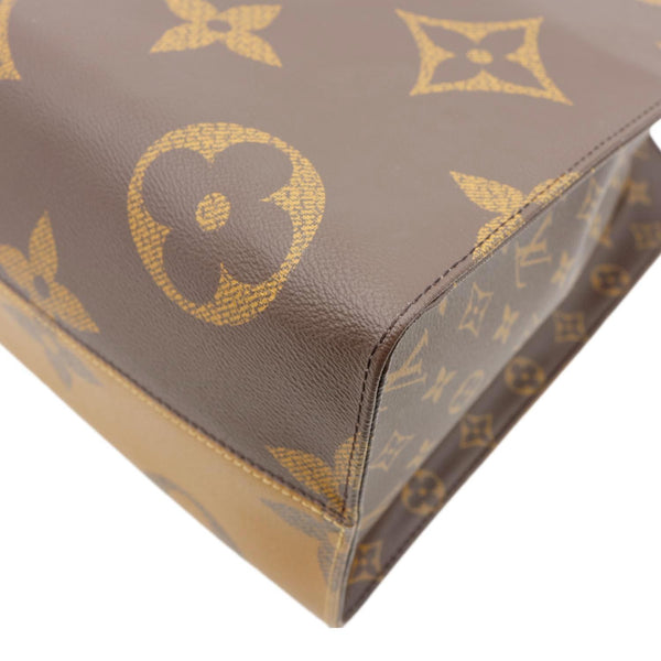 LOUIS VUITTON Onthego GM Giant Monogram Reverse Canvas Tote Bag Brown