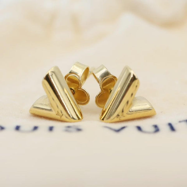 LOUIS VUITTON V Stud Essential Metal Earrings Gold
