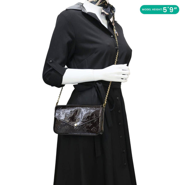 LOUIS VUITTON Felicie Pochette Monogram Vernis Shoulder Bag Amarante