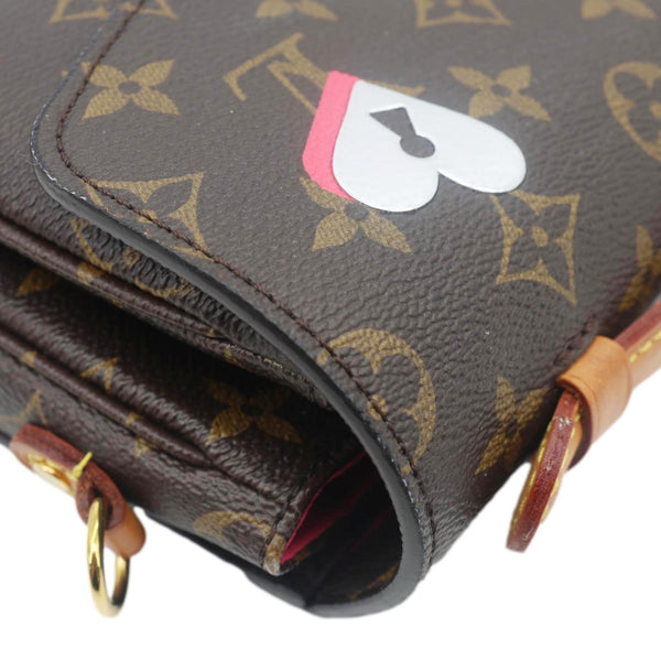 LOUIS VUITTON Lovelock Metis Pochette Patches Monogram Canvas Crossbody Bag Brown