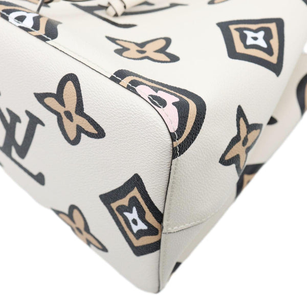 LOUIS VUITTON NeoNoe MM Wild At Heart Monogram Canvas Shoulder Bag Cream