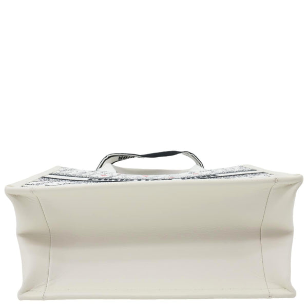 CHRISTIAN DIOR Book Small Dioramour Je Vous Adore Embroidered Canvas Tote Bag White
