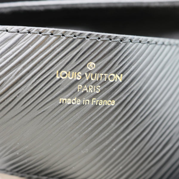 LOUIS VUITTON Twist MM Epi Leather Chain Shoulder Bag Black