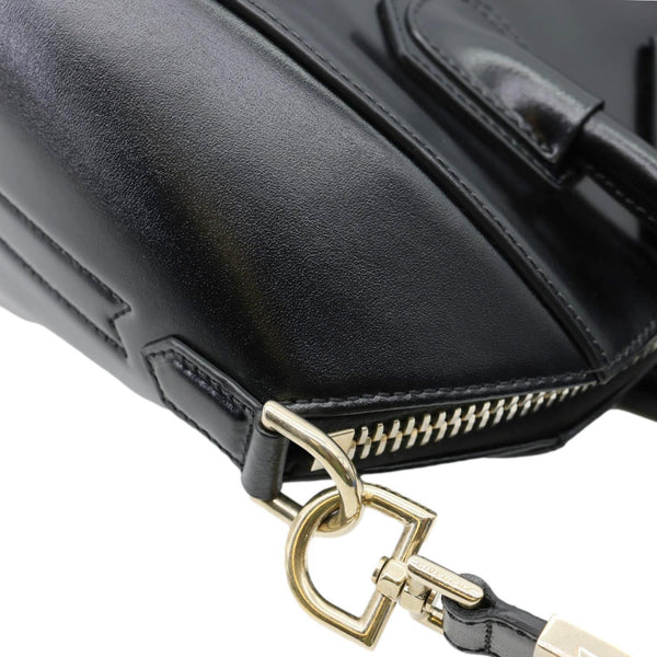 GIVENCHY Antigona Leather Shoulder Bag Black