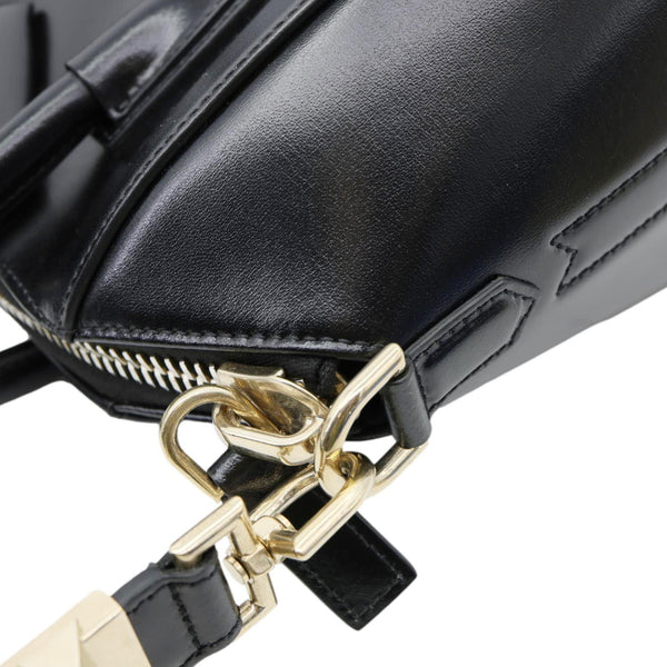 GIVENCHY Antigona Leather Shoulder Bag Black