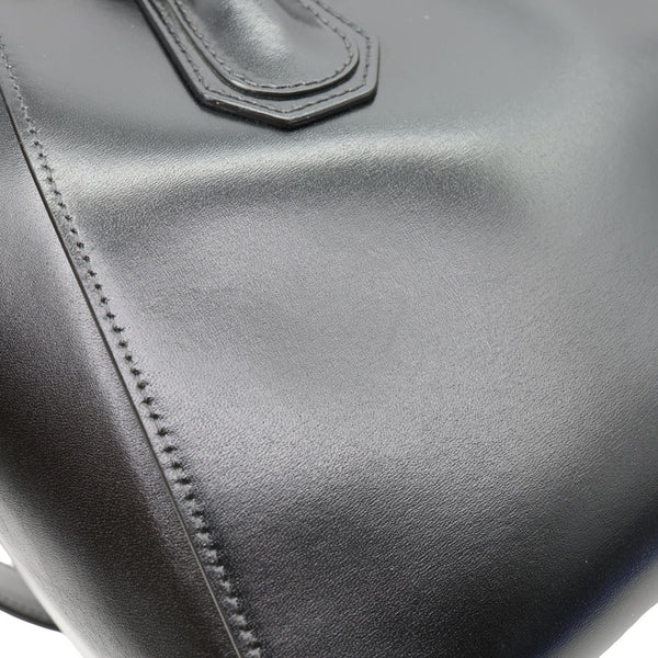GIVENCHY Antigona Leather Shoulder Bag Black