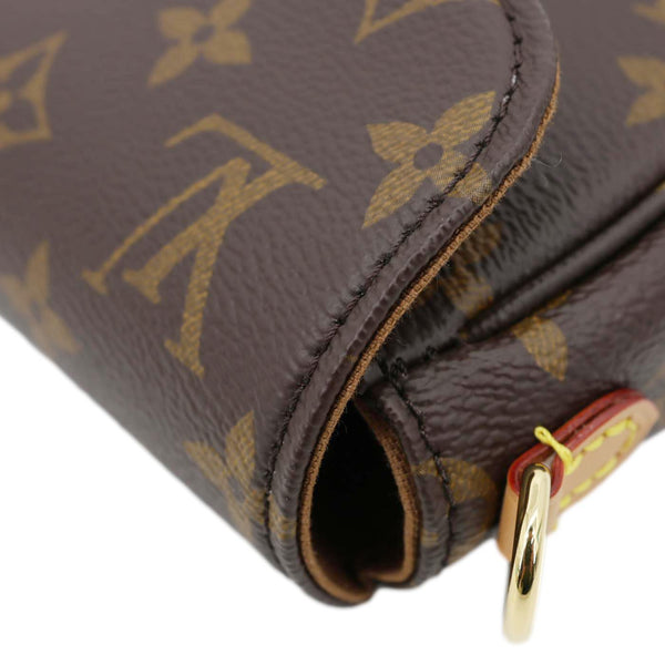 LOUIS VUITTON Ivy Monogram Canvas Wallet on Chain Brown