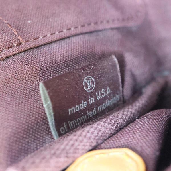 LOUIS VUITTON Favorite MM Monogram Canvas Shoulder Bag Brown