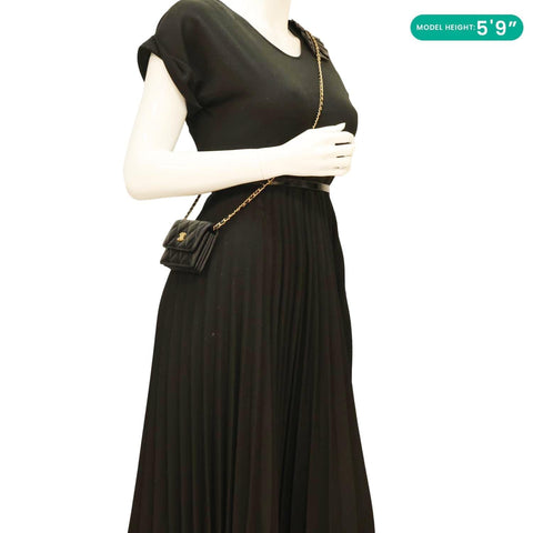 CHANEL Romance Quilted Lambskin Leather Clutch With Chain Black