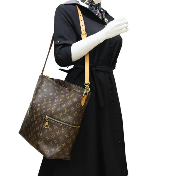 LOUIS VUITTON Melie Monogram Canvas Hobo Bag Brown