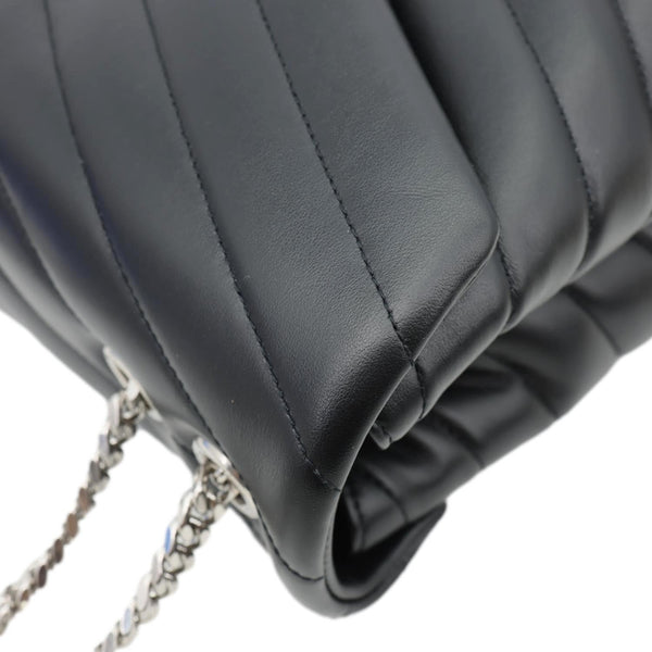 YVES SAINT LAURENT Loulou Medium Quilted Leather Crossbody Bag Black