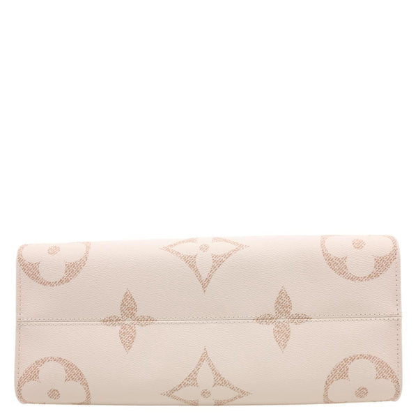 LOUIS VUITTON Onthego MM Giant Monogram Dune Tote Bag Cream
