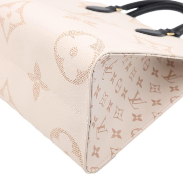 LOUIS VUITTON Onthego MM Giant Monogram Dune Tote Bag Cream