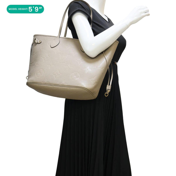 LOUIS VUITTON Neverfull MM Empreinte Leather Tote Shoulder Bag Tourterelle
