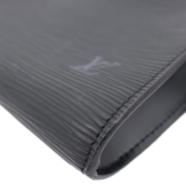 LOUIS VUITTON Epi Leather Pochette Black