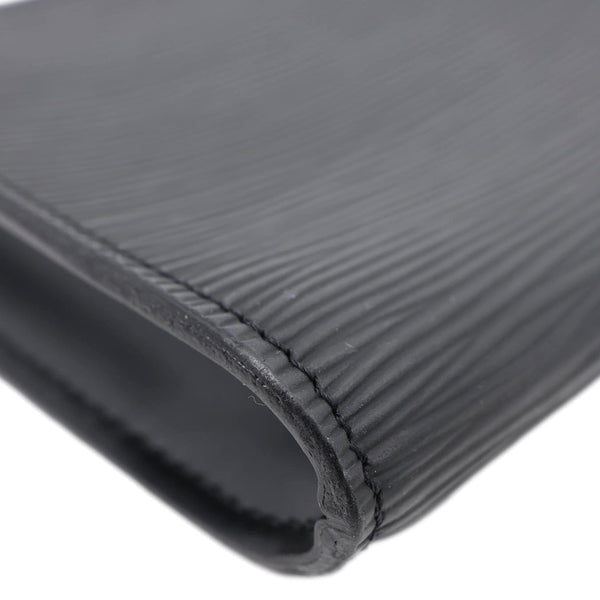 LOUIS VUITTON Epi Leather Pochette Black