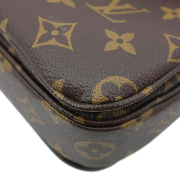 LOUIS VUITTON Metis Pochette Monogram Canvas Crossbody Bag Brown
