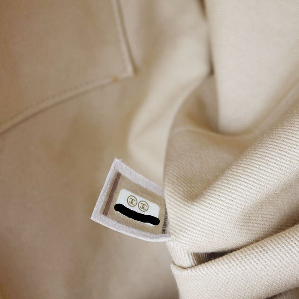 CHANEL Zip Carry Crumpled Grained Calfskin leather Shopping Tote Bag Beige