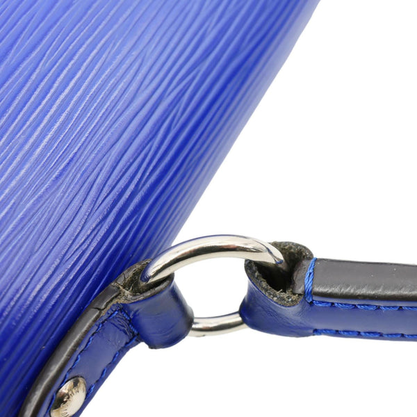 LOUIS VUITTON Cluny MM Epi Leather Top Handle Crossbody Bag Blue