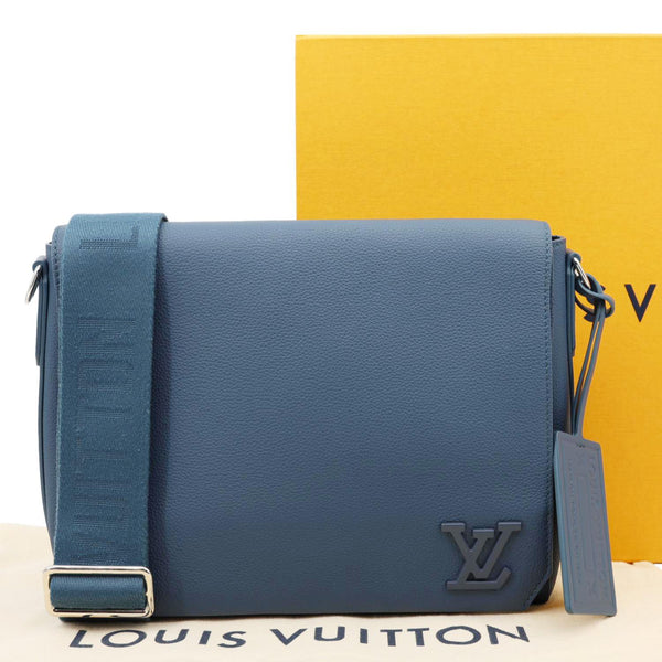 LOUIS VUITTON Takeoff Aerogram Leather Messenger Bag Navy Blue