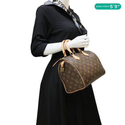 LOUIS VUITTON Speedy 25 Monogram Canvas Satchel Bag Brown