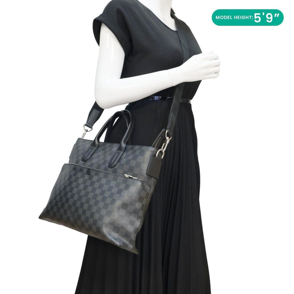 LOUIS VUITTON 7 Days A Week Damier Graphite Crossbody Bag Black
