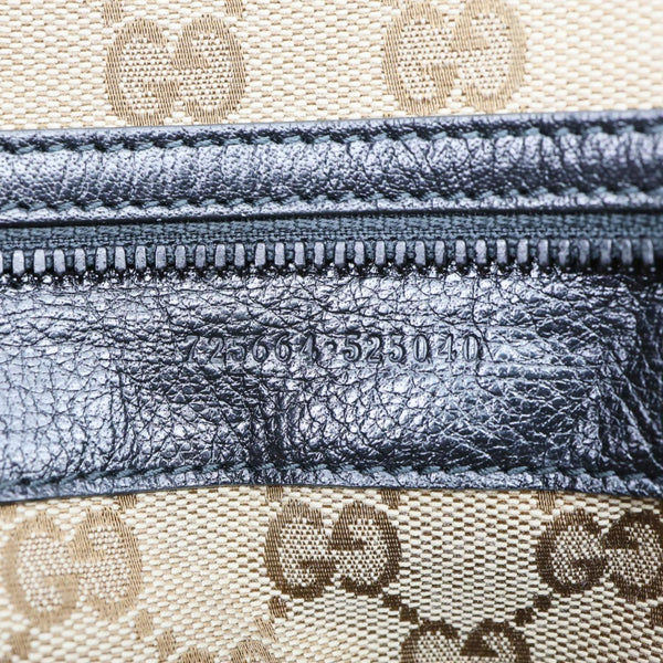 GUCCI Piuma Monochrome Leather Drawstring Bag Black 725664