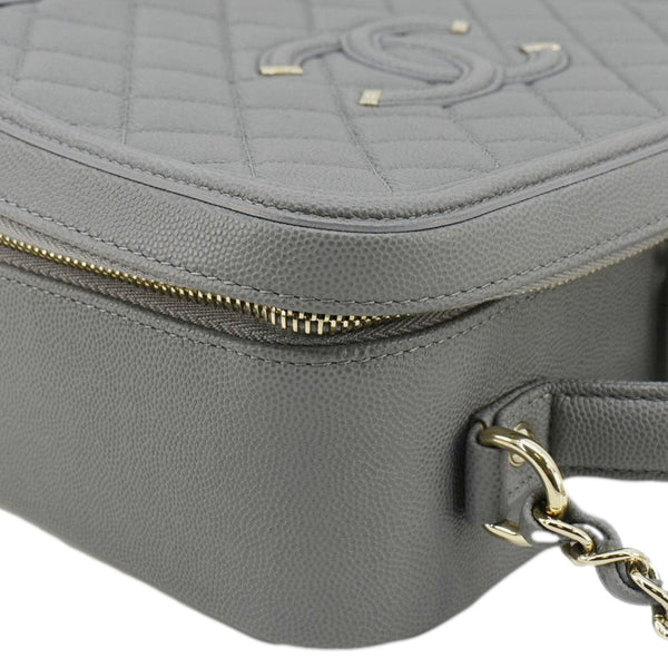 CHANEL Vanity Case Filigree CC Large Caviar Quilted Shoulder Bag Grey corner look