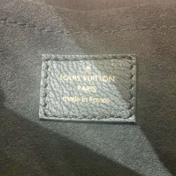 LOUIS VUITTON Mylockme Calf Leather Chain Shoulder Bag Creme