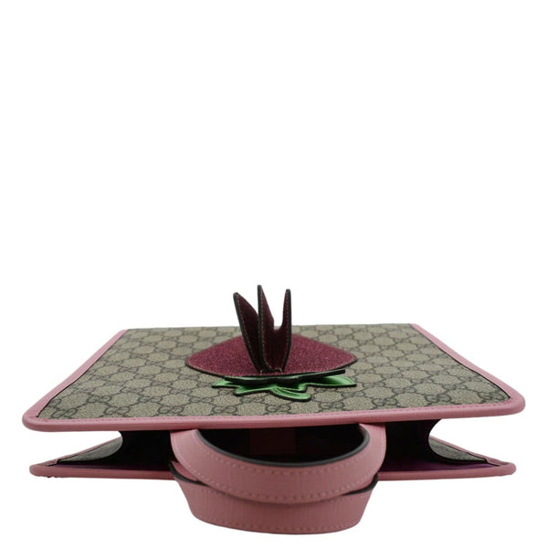 GUCCI Kids Strawberry GG Supreme Canvas Tote Bag Beige 630589