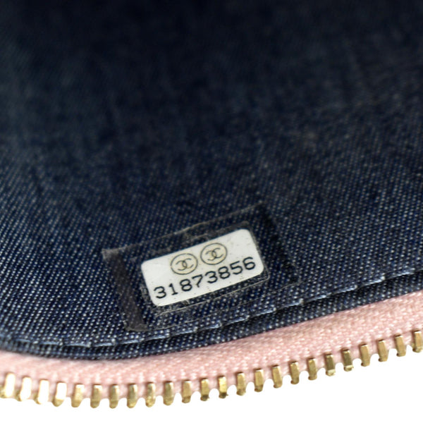 Chanel Resin Elegant Quilted Leather Shoulder Bag - Number