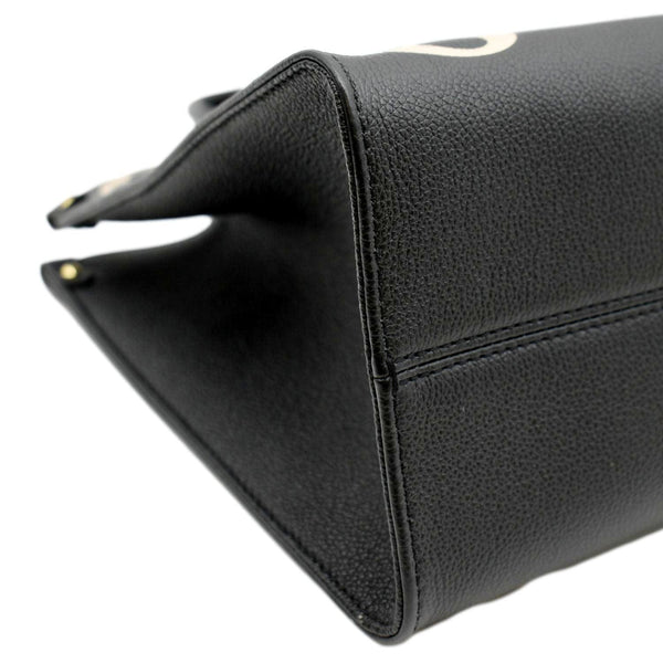 LOUIS VUITTON Onthego MM Giant Monogram Leather Tote Bag Black/Bicolor