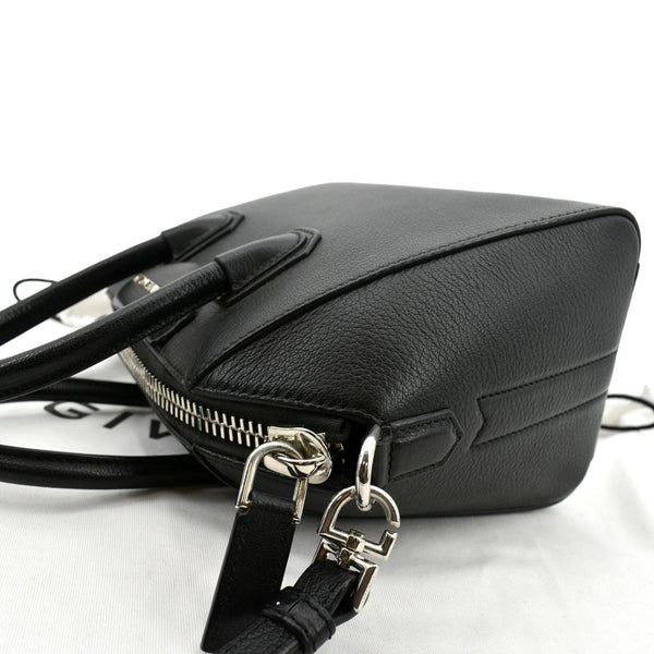 GIVENCHY Antigona Mini Leather Shoulder Bag Black