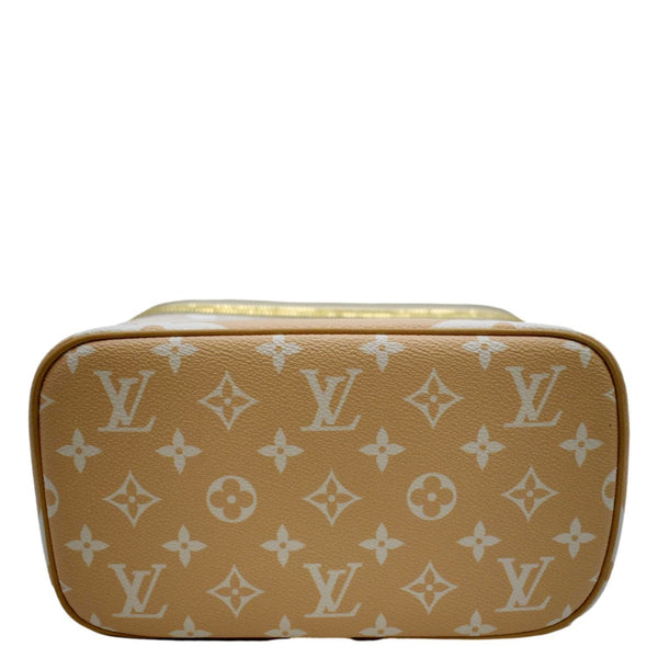 LOUIS VUITTON By The Pool Nice BB Monogram Giant Canvas Vanity Case Brume