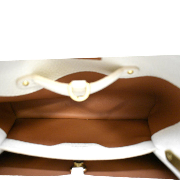 LOUIS VUITTON Capucine PM Teddy Fleece Top Handle Shoulder Bag White