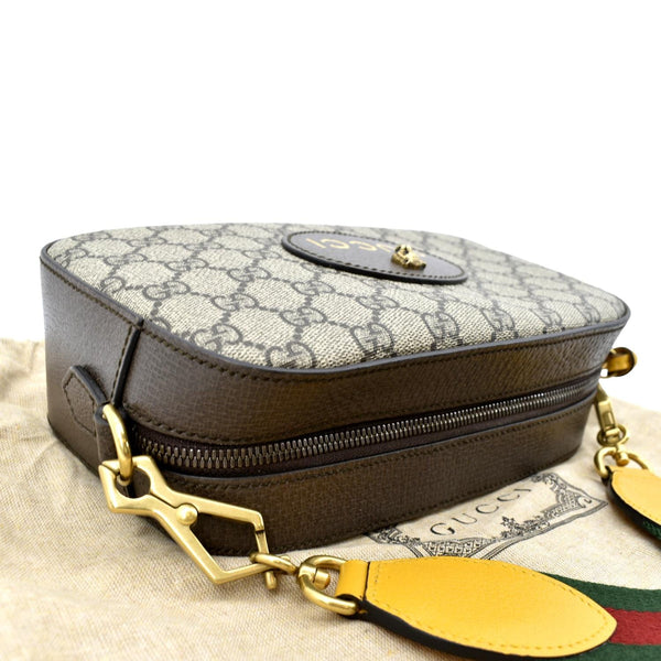 GUCCI Neo Vintage GG Supreme Canvas Messenger Bag Beige 476466