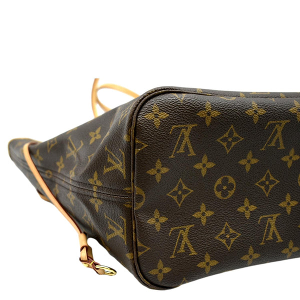 LOUIS VUITTON Neverfull MM Monogram Canvas Tote Bag