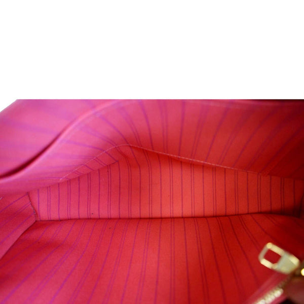 LOUIS VUITTON Calvi Damier Azur Shoulder Bag White