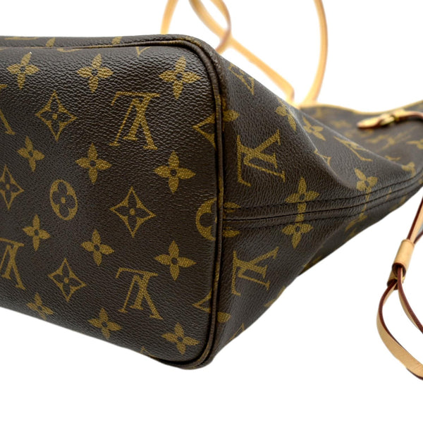 LOUIS VUITTON Neverfull MM Monogram Canvas Tote Bag