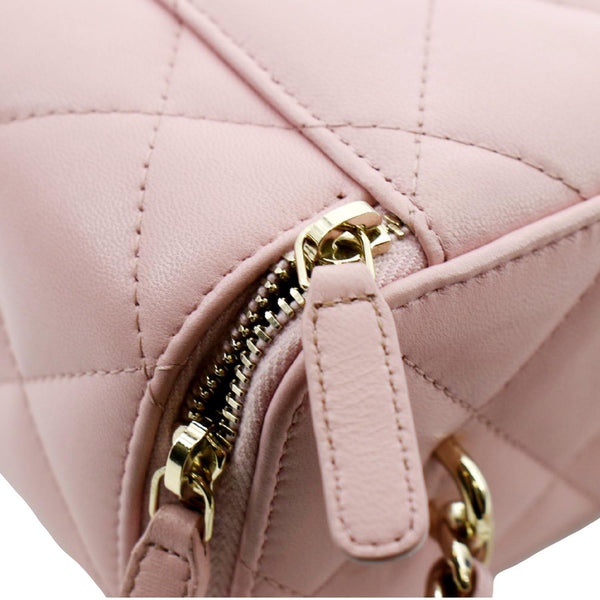 Chanel Resin Elegant Quilted Leather Shoulder Bag - Zip