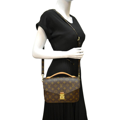 LOUIS VUITTON Metis Pochette Monogram Canvas Crossbody Bag Brown