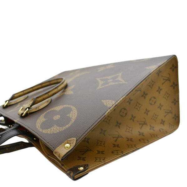 LOUIS VUITTON Onthego GM Giant Monogram Canvas Tote Shoulder Bag Brown