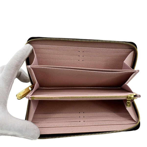 LOUIS VUITTON Monogram Canvas Zippy Wallet Brown